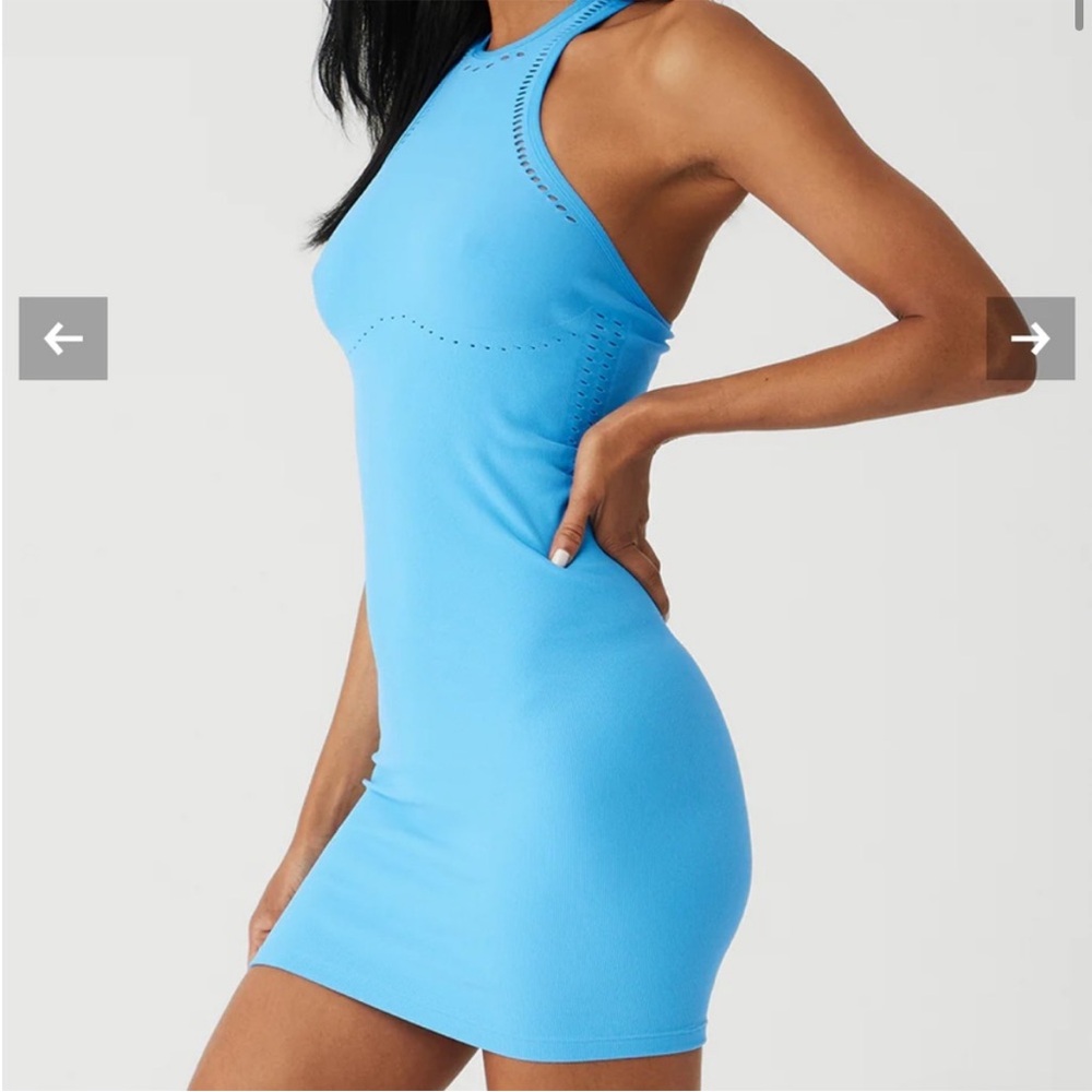 NWOT Alo Seamless Open Air Ribbed Racerback Dress